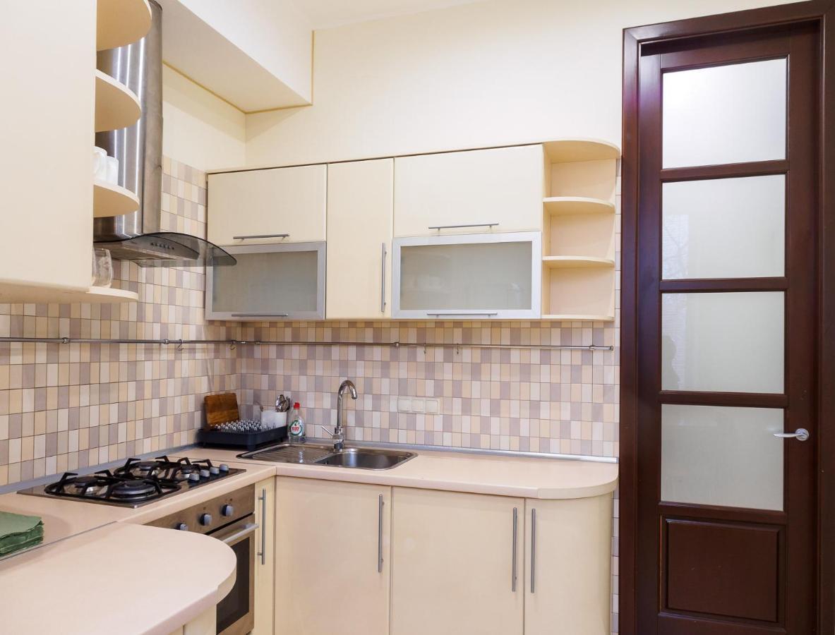 Квартира В Центре На Архитектора Бекетова Kharkiv Extérieur photo